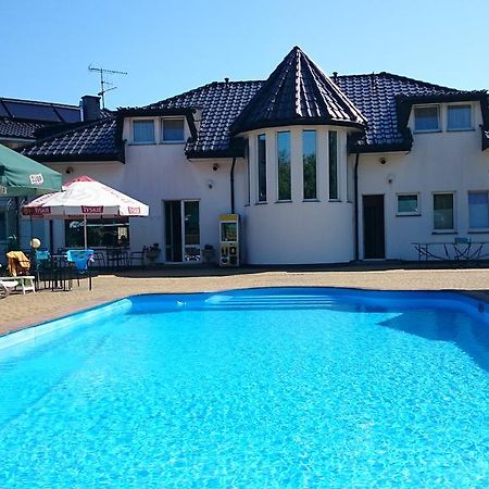 Brydar With Sauna, Swimming Pool And Jacuzzi Mielno  Buitenkant foto